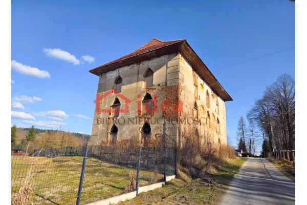 podkarpackie, brzozowski, Brzozów, Zmiennica, Neogotycki spichlerz w Zmiennicy